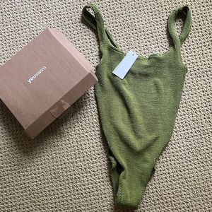 NWT Youswim Aplomb fern